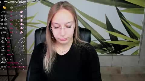 Dina online show from 11.30.25