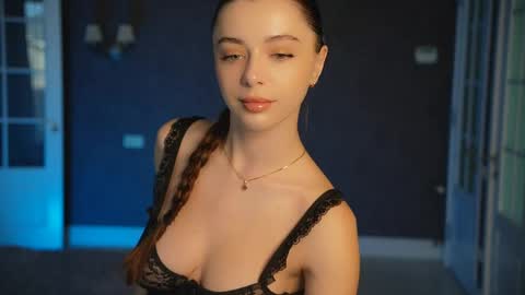 dinacandy online show from 04.17.26