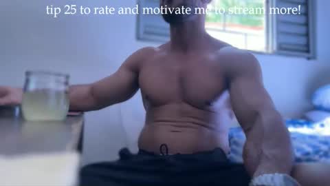 Snapshot of dinhoo14 chatting on 10.21.25 dinhoo14 online show from 10.21.25