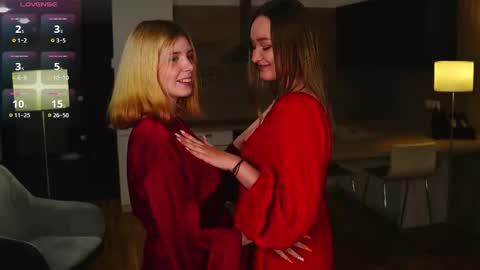 Lizbeth and Lily online show from 09.24.25