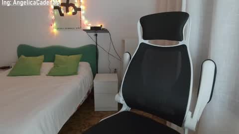 Anglica A online show from 12.07.24