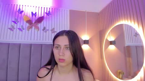 Cristal  online show from 12.19.24