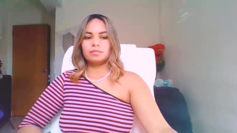 diosadeluniverso_ online show from 12.04.25