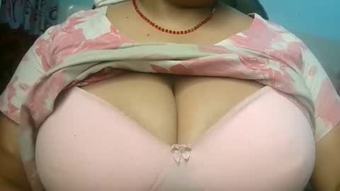 dipa2345 online show from 11.14.25