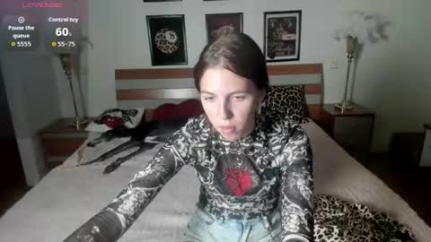 Snapshot of dirapunzel chatting on 07.16.26 Hi Im Dany online show from 07.16.26