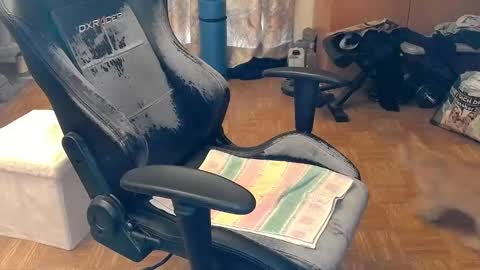 Snapshot of dirty_fun_boy chatting on 12.06.24 dirty_fun_boy online show from 12.06.24