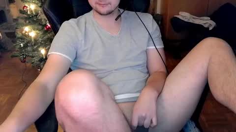 Snapshot of dirty_fun_boy chatting on 12.13.24 dirty_fun_boy online show from 12.13.24