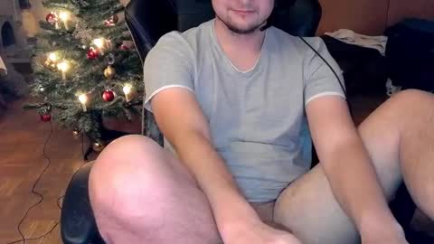 Snapshot of dirty_fun_boy chatting on 12.17.24 dirty_fun_boy online show from 12.17.24