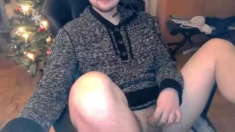 Snapshot of dirty_fun_boy chatting on 12.27.24 dirty_fun_boy online show from 12.27.24