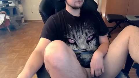 Snapshot of dirty_fun_boy chatting on 01.20.25 dirty_fun_boy online show from 01.20.25