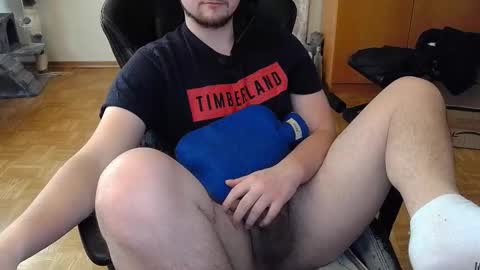 Snapshot of dirty_fun_boy chatting on 02.27.25 dirty_fun_boy online show from 02.27.25