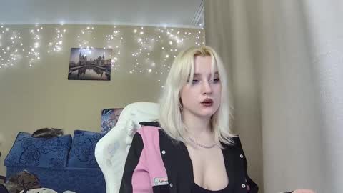 Dirty Kiss69 online show from 03.15.26