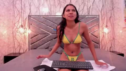 MIA  online show from 01.12.26