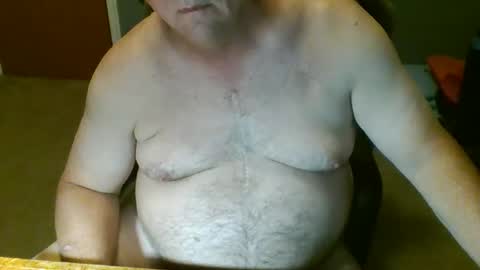 Snapshot of dirtydave52 chatting on 09.30.25 dirtydave52 online show from 09.30.25