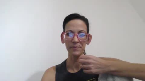 Snapshot of dirtynerdy30 chatting on 12.22.24 Dirtynerdy online show from 12.22.24