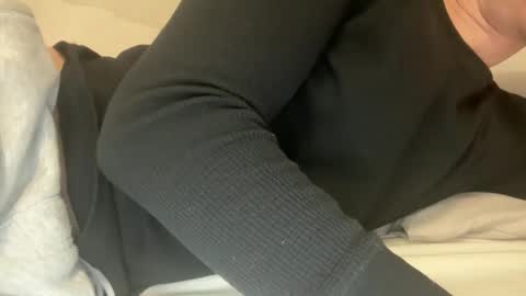 Snapshot of dirtyprettyboi chatting on 10.06.25 buy tokens with link online show from 10.06.25