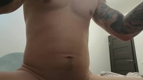 Snapshot of dirtyprettyboi chatting on 10.08.25 buy tokens with link online show from 10.08.25