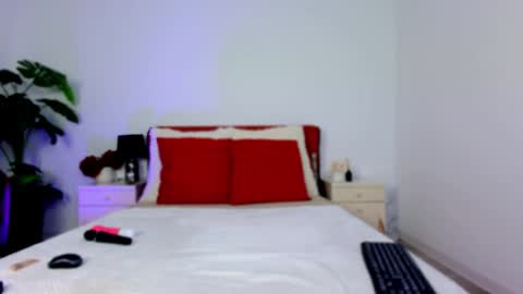 Chloe online show from 01.09.26