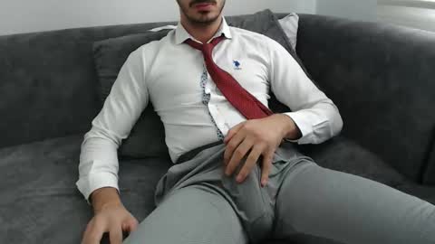 Snapshot of dirtyybooyy77 chatting on 10.07.25 dirtyybooyy77 online show from 10.07.25