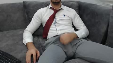 Snapshot of dirtyybooyy77 chatting on 10.13.25 dirtyybooyy77 online show from 10.13.25