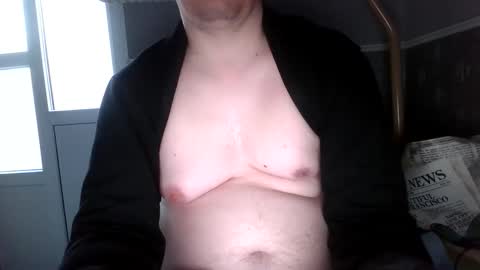 Snapshot of disabledgayonwheels33 chatting on 11.01.25 Disabledguy34 online show from 11.01.25