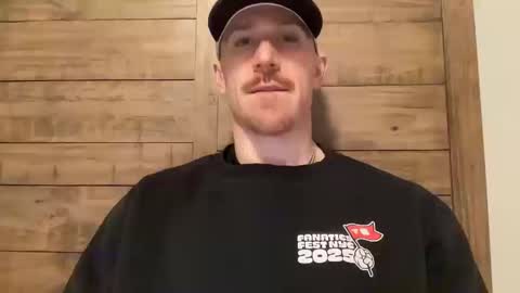 Snapshot of discgolf4life chatting on 10.14.25 JustinDulgeXXX online show from 10.14.25