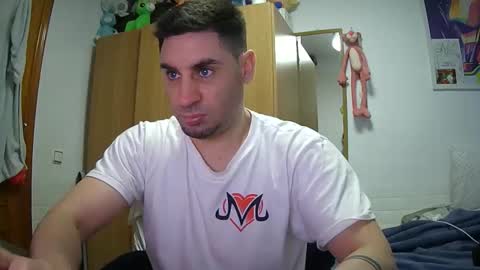 Snapshot of diselobienclaro chatting on 12.18.25 diselobienclaro online show from 12.18.25