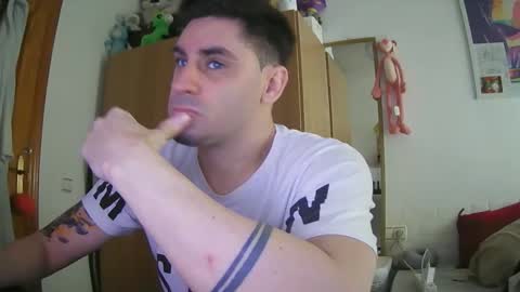 Snapshot of diselobienclaro chatting on 03.02.26 diselobienclaro online show from 03.02.26