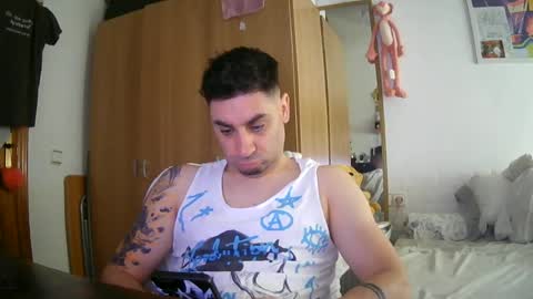 Snapshot of diselobienclaro chatting on 06.19.26 diselobienclaro online show from 06.19.26