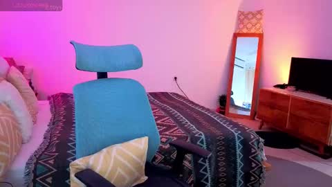 JASMINE online show from 11.08.25