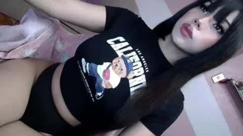 disneycum69_bella online show from 02.10.26