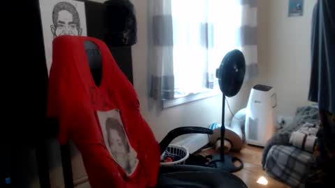 Snapshot of disr3sp3ctfully_dipp3d chatting on 10.20.25 Your Best Worst Nightmare online show from 10.20.25