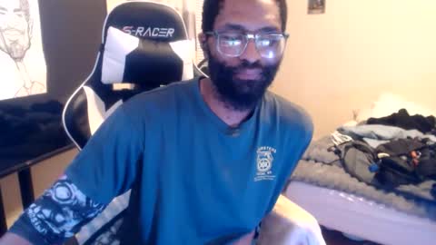 Snapshot of disr3sp3ctfully_dipp3d chatting on 10.28.25 Your Best Worst Nightmare online show from 10.28.25