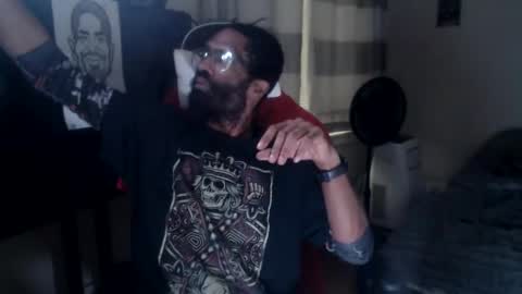 Snapshot of disr3sp3ctfully_dipp3d chatting on 11.07.25 Your Best Worst Nightmare online show from 11.07.25