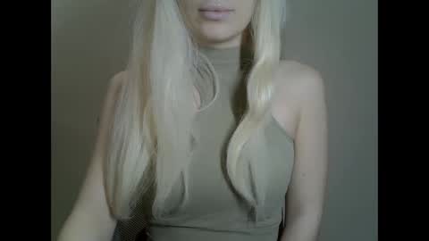 DitaMilton online show from 01.23.25