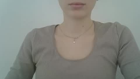 DitaMilton online show from 02.07.26