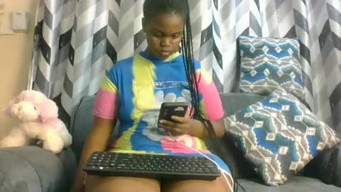 Snapshot of diva_queen495161 chatting on 03.07.25 diva_queen495161 online show from 03.07.25