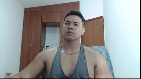 Snapshot of divamancini chatting on 10.10.25 Diva Mancini online show from 10.10.25