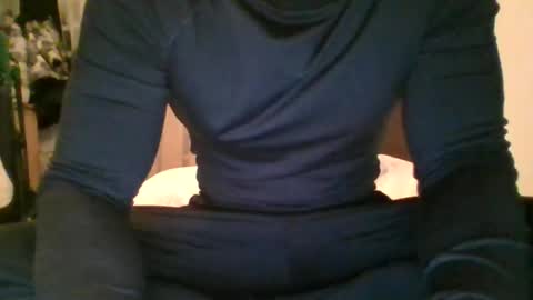 Snapshot of divertimentonline chatting on 01.22.25 divertimentonline online show from 01.22.25