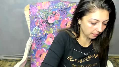 Snapshot of divinafrodita chatting on 12.03.24 Sandra online show from 12.03.24