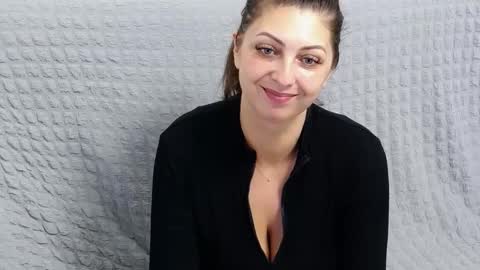 Snapshot of divinafrodita chatting on 12.07.24 Sandra online show from 12.07.24