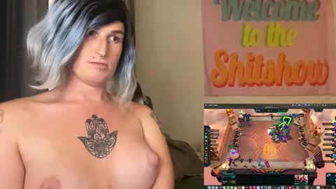 Snapshot of divinathedivine chatting on 10.06.25 divinathedivine online show from 10.06.25