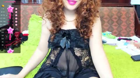 Snapshot of divine_goddess69 chatting on 10.14.25 Ana online show from 10.14.25