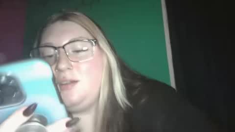 divinedahliaxo online show from 03.08.25