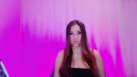 DivineLynn online show from 01.31.25