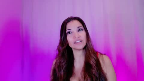 DivineLynn online show from 02.02.25