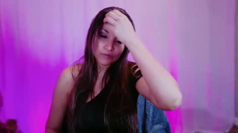 DivineLynn online show from 02.05.25