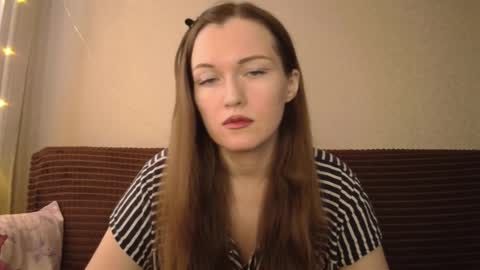 Snapshot of dixiemiller chatting on 12.17.24 Dixiemiller online show from 12.17.24