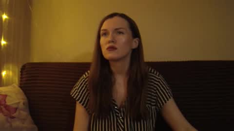 Snapshot of dixiemiller chatting on 12.25.24 Dixiemiller online show from 12.25.24