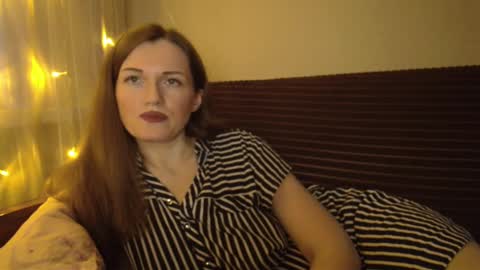 Snapshot of dixiemiller chatting on 12.28.24 Dixiemiller online show from 12.28.24